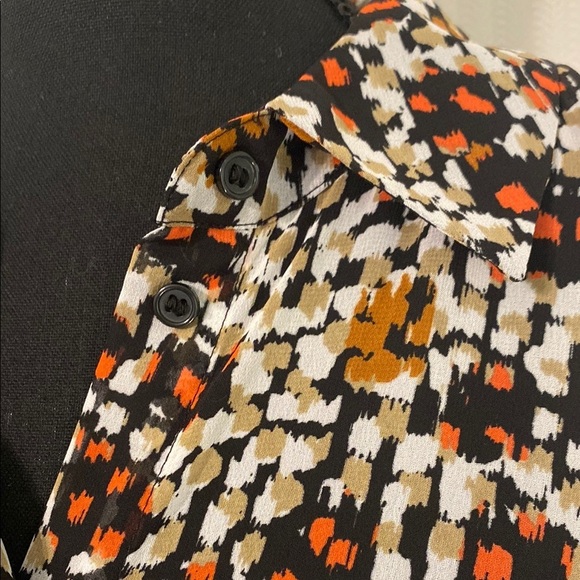Lane Bryant Sleeveless Blouse Button Down Flowy Abstract Brown Black Size 16 - Picture 4 of 11
